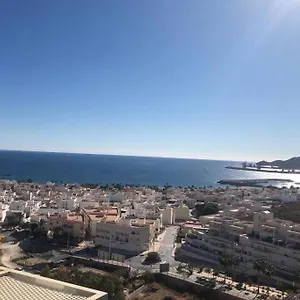 Apartamento Con Piscina, Garaje Y Vistas Al Mar Apartamento